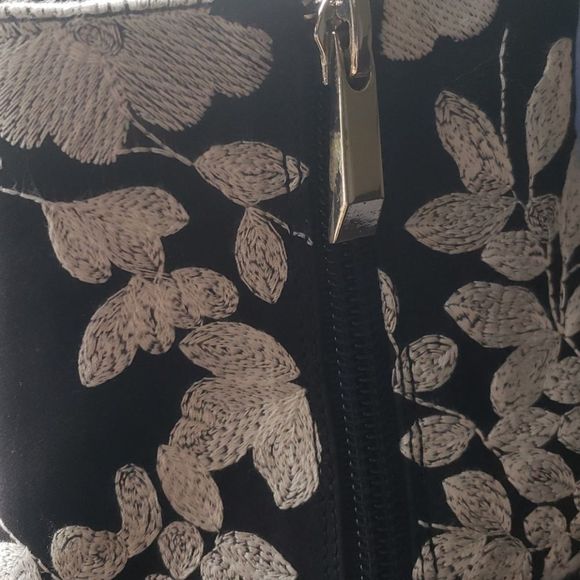 🌟HOSTPICK🌟Zara Floral Black&White High Heels - Picture 8 of 9